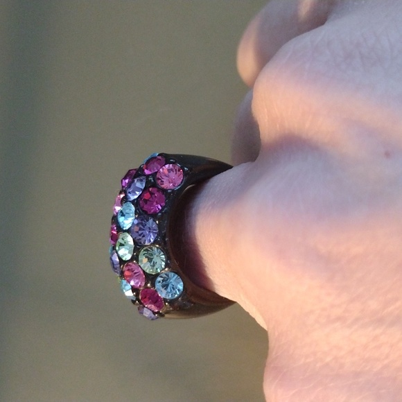 Agatha Paris Rhinestone Cocktail Ring - Picture 4 of 5